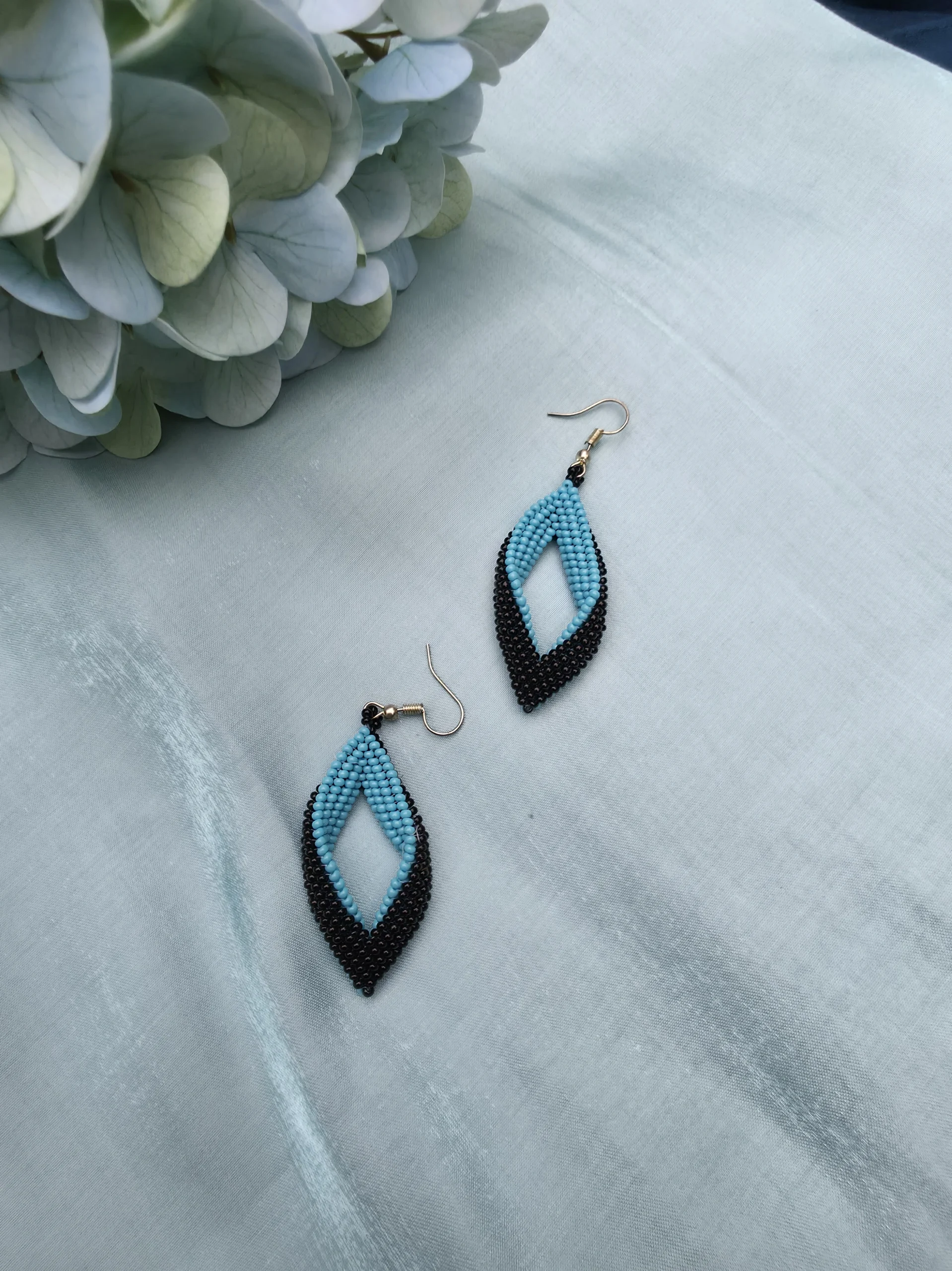 Earings-15-scaled-1.webp