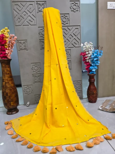 Elegant Mul Cotton Saree with Scalloped Border, Gold Buttis and Handmade Tassels